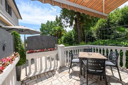 Apartments Villa Salona