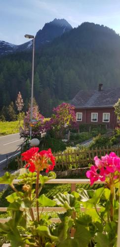 Gästehaus Alpenglühn