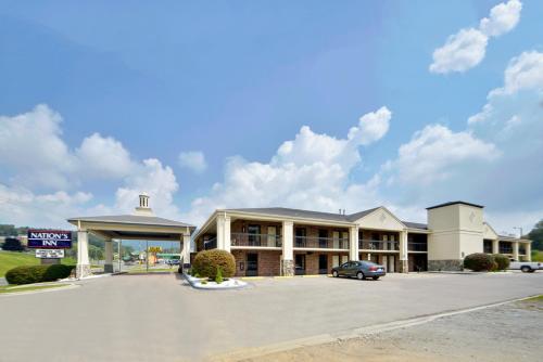 Nations Inn - West Jefferson - 출입구
