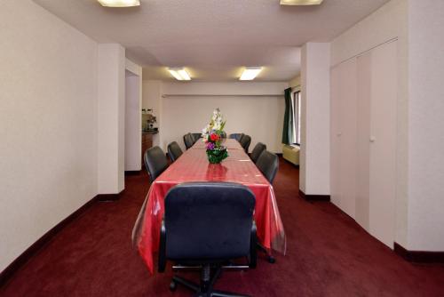 Nations Inn - West Jefferson - 회의실/연회장