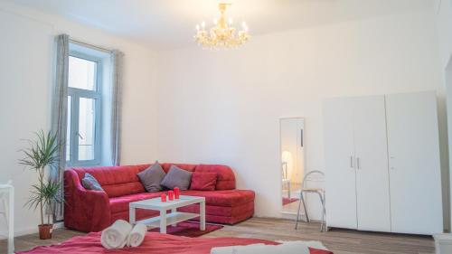 Spacious Shared Apartment Schonbrunn Vienna