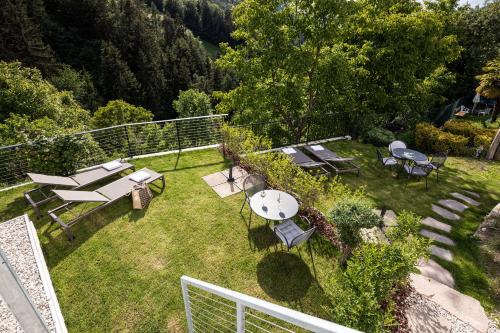 Suite with Garden View