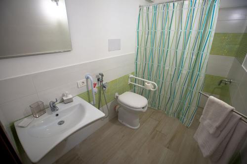 Apartment image 3