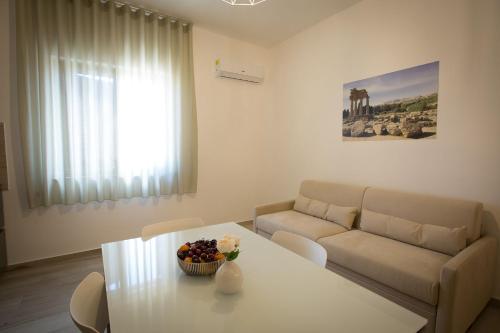 Apartment image 10