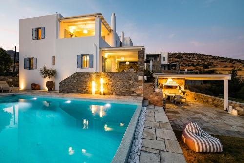 Villa Vitamin Sea with Heated Pool and Panoramic Sea View