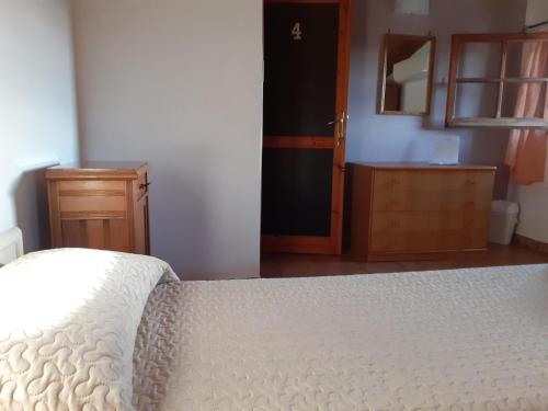 1 twin bed