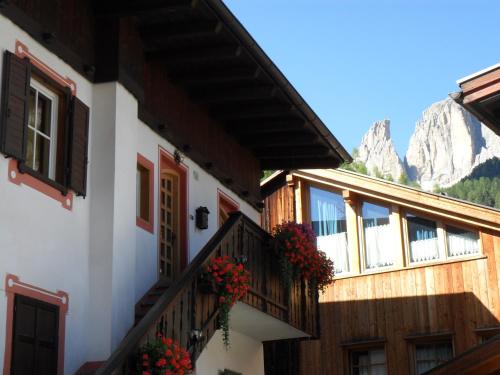 casa claudio-APPARTAMENTI IN CENTRO - Apartment - Campitello di Fassa