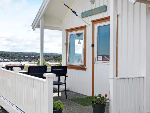 3 person holiday home in Gullholmen