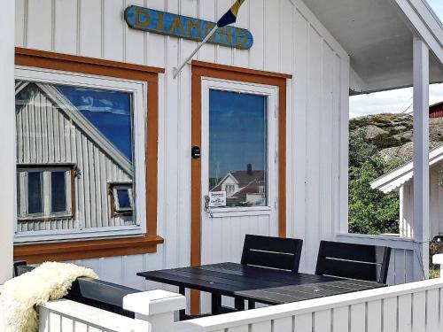 3 person holiday home in Gullholmen