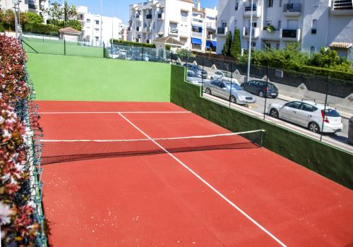 Great 2 Bedroom Apartment Near Puerto Banus
