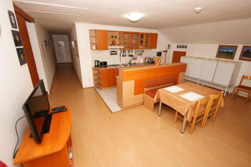 Shared lounge/TV area, Vila Ema in Nova Lesna