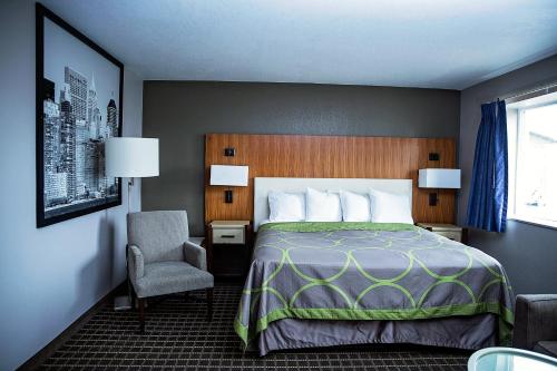 ซูเปอร์ 8 บาย วินด์แฮม ฮอลบรูค (Super 8 By Wyndham Holbrook) in ฮอลบรูค (AZ)
