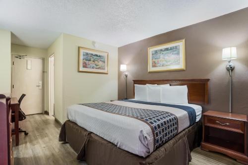 Americas Best Value Inn Tulsa I-44