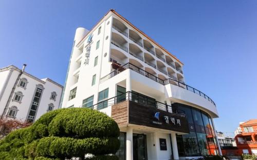 flisvos k karamanli 4 crete island greece gr 72300 hotel golden jk avenida juscelino kubitschek 311