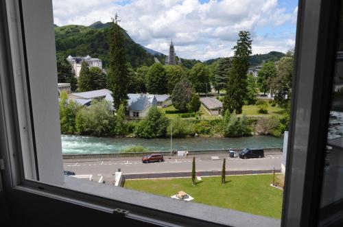 호텔 몽포르