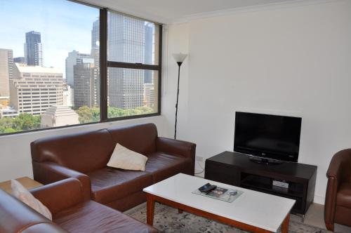 Accommodation Sydney Hyde Park - image 10