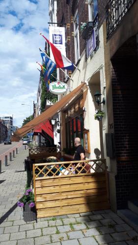 Schuttershof Heerlen - Adults Only in เฮอเรน