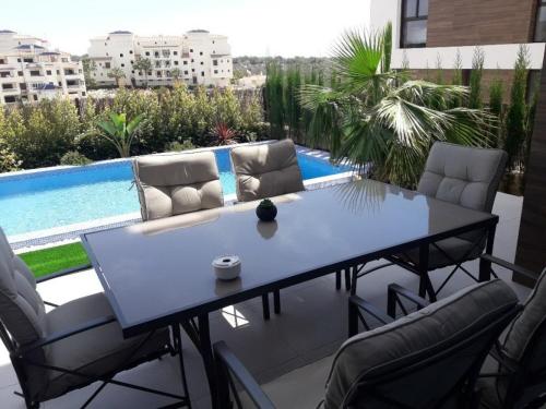  Las Ramblas golf club, private pool in Villacosta