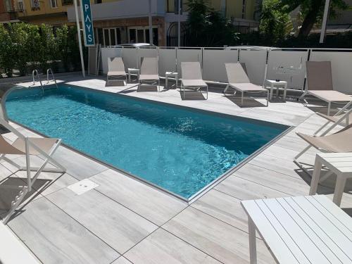 Hotel Mon Pays 1