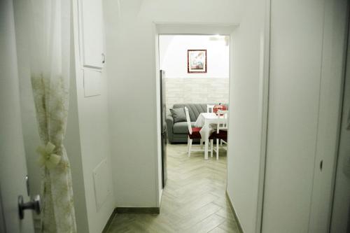 Home Maria 3
