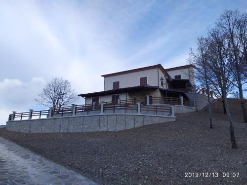 I fiori del Pollino - Guest House - image 5