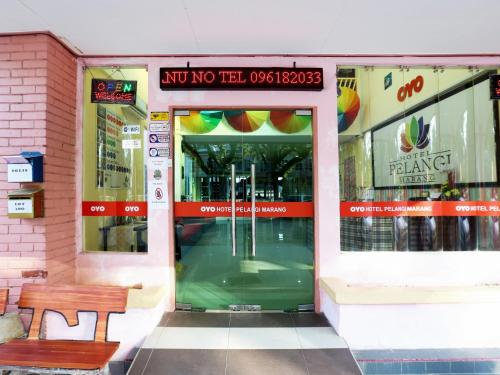Entrance, Super OYO 89640 Hotel Pelangi Marang in Marang