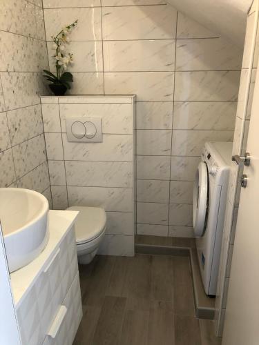 House Racic, Bol (foto 10)
