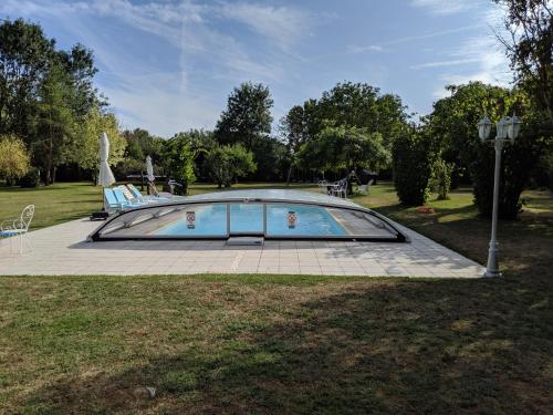 Dārzs, Le Petit Moulin Tournesol BnB in Lezay