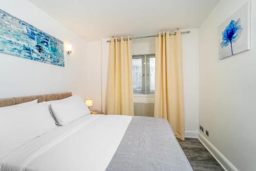 Park Lane Apartments Piccadilly circus London