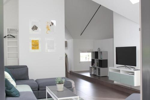 Oprema, Casa Tua in Magliaso