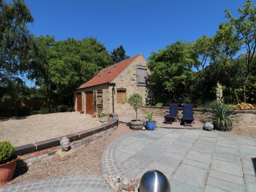 Fair Lea Barn - image 14
