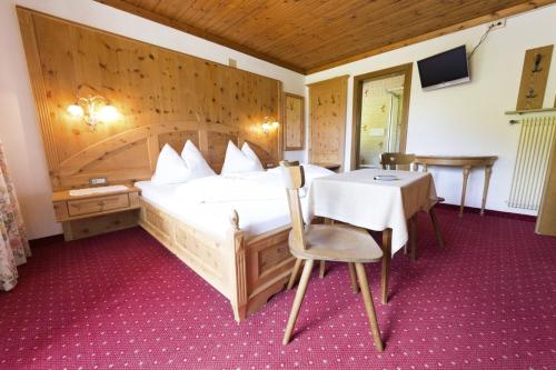 Pichlerhof Room Type - Double Room with Balcony