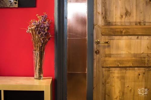 Grand Tour Design Guest House Catania Self Check-in – Catania, CA