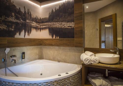 Fürdőszoba, Grand Hotel**** Bachledka Strachan in zdiar