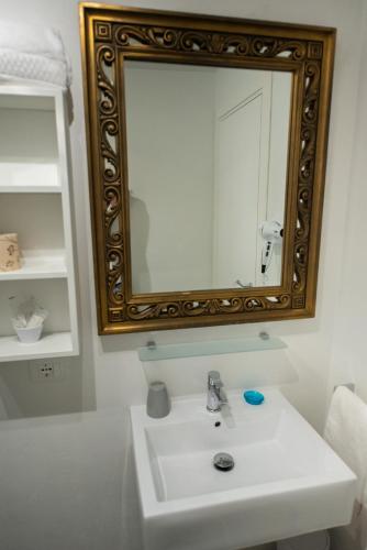 San Vito Accommodations - image 2