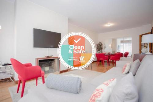  Liiiving in Matosinhos - Seaside Delight Apartment, Unterkunft in Matosinhos