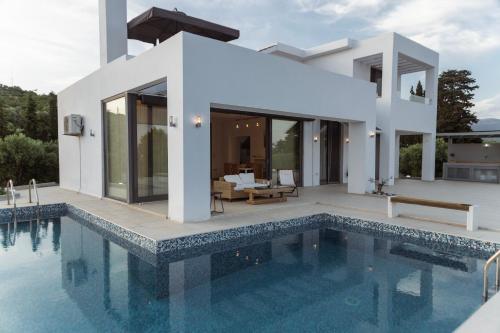. Olive View Villa