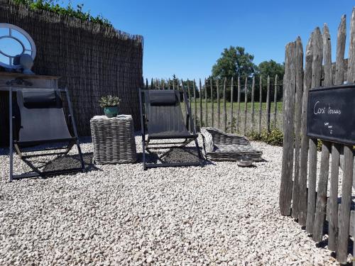 Casa-Cosi beautiful guesthouses for 1-4p with own kitchen reserved parking and private terrace in shared garden with seasonal pool and sauna minishop available for meals and breakfast or order breakfast basket - main image