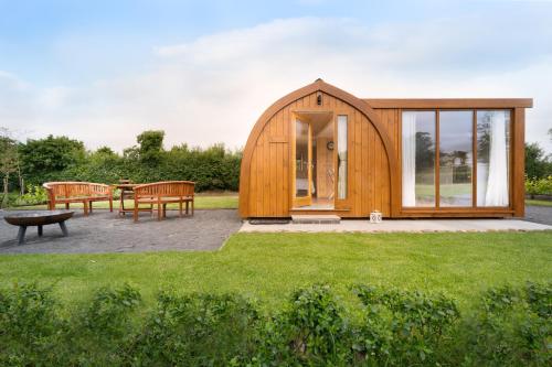 Orchard Glamping - Hotel - Catterall