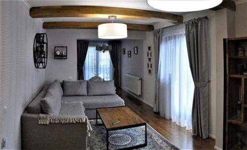 Black Valley House - Accommodation - Gura Humorului