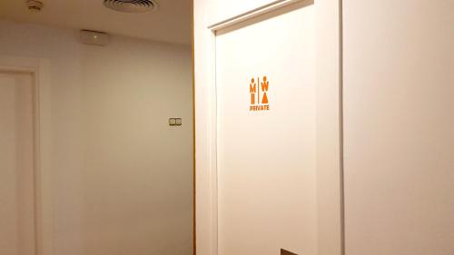 Hostal La Palmera Barcelona