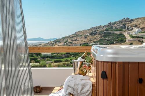 Naxos Pantheon Luxury Apartments in Agkidia