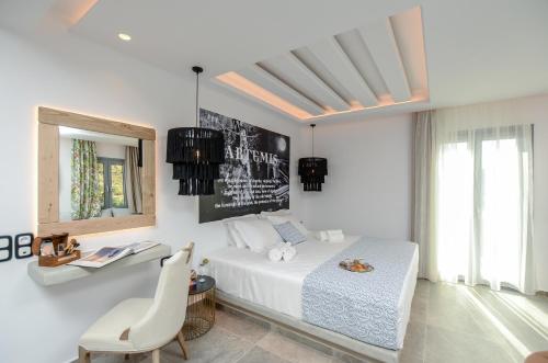 Naxos Pantheon Luxury Apartments