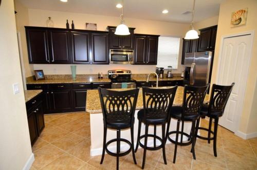 Paradise Palms Resort by Florida Star Vacations - image 8