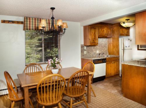 GetAways at Eagle Point Resort - image 3