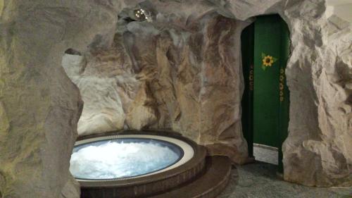 Peldbaseins, Hotel Sole in Vermiljo