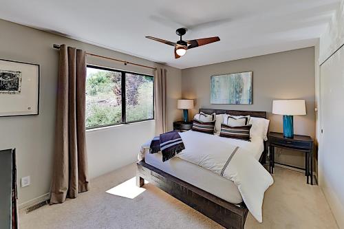 Sonoma House - image 4
