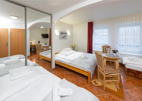 Murena Hotel i Restauracja - image 3
