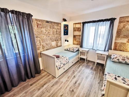 CroBeauty Villa, Split