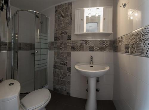 Hotel Viky – Sarti, MO